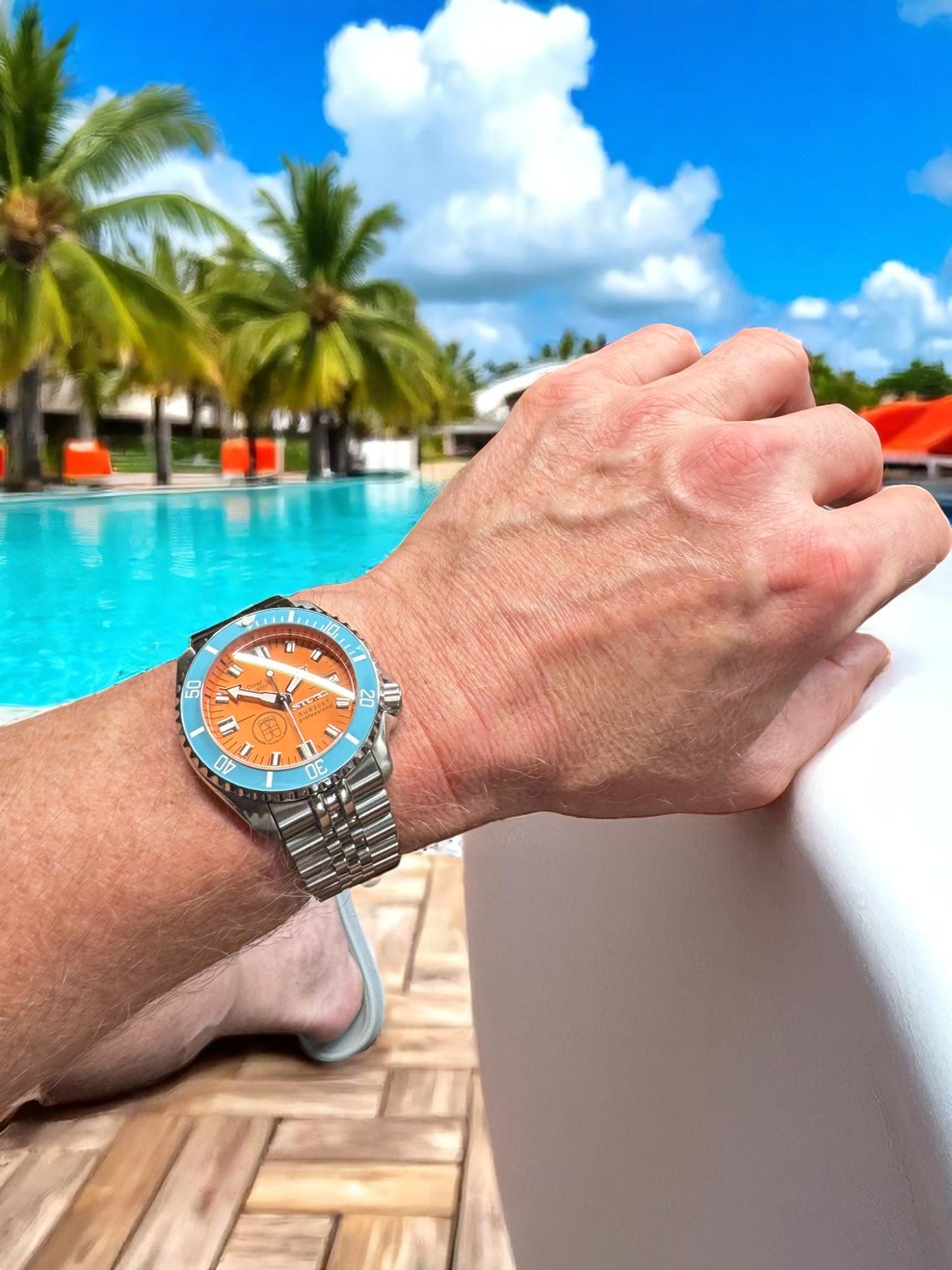 STOIC | The Thalassa Orange