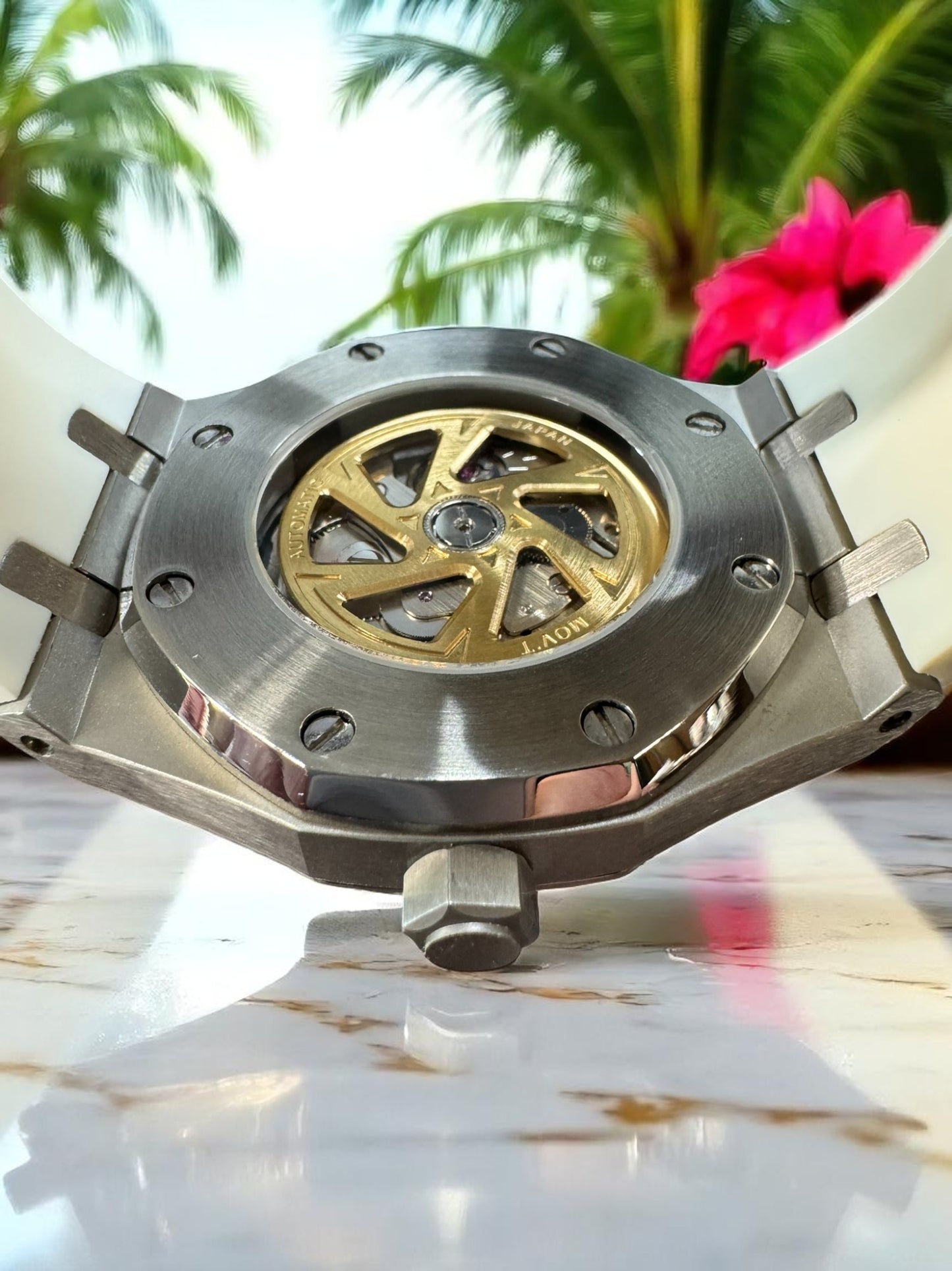 STOIC | The Thalassa Gold