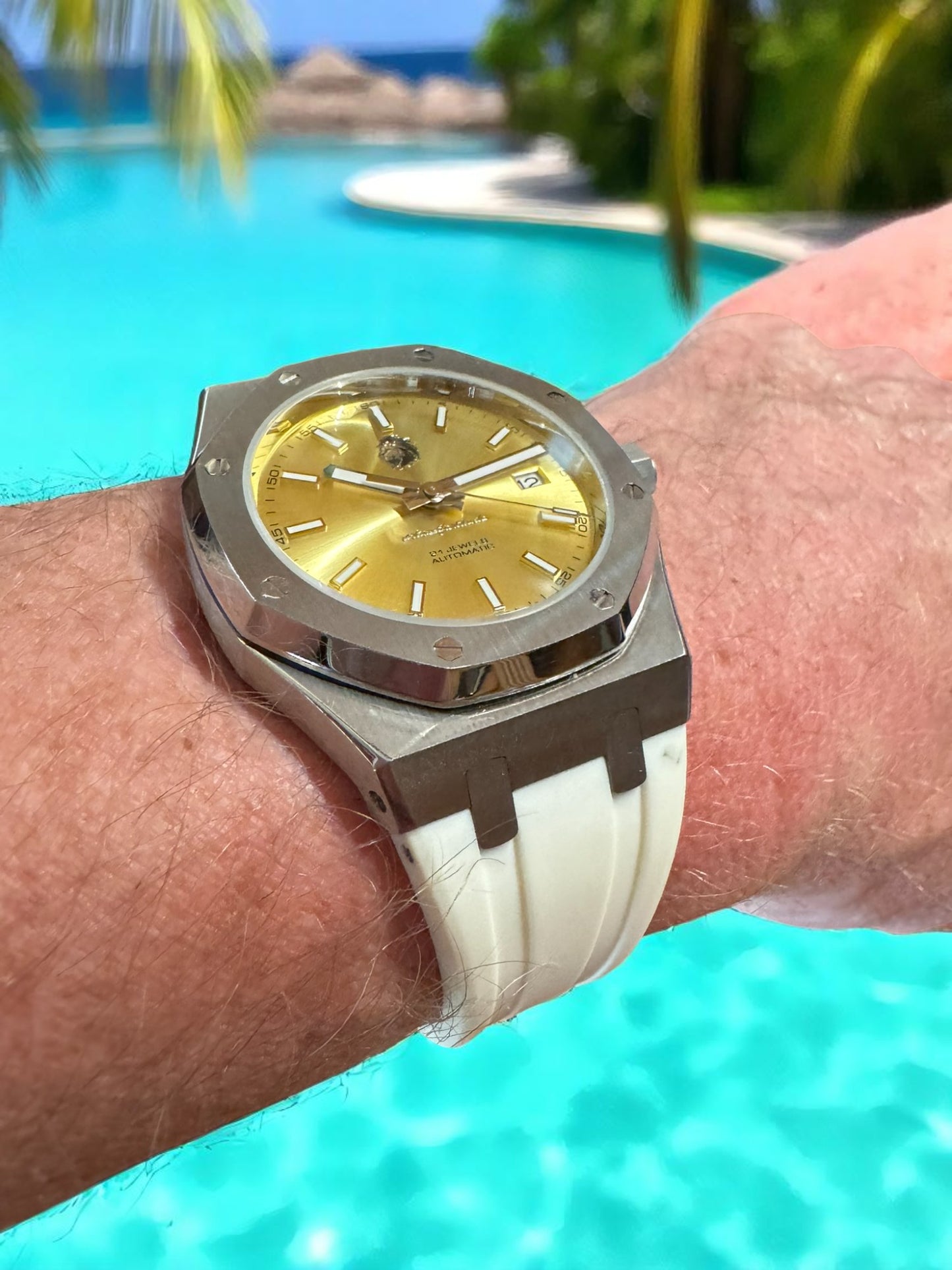 STOIC | The Thalassa Gold