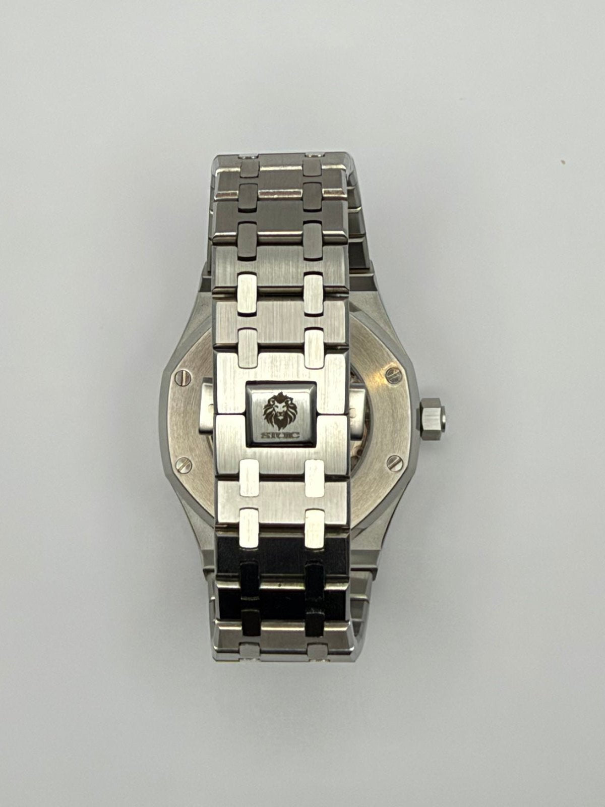 STOIC The Boreas: Bracelet clasp view